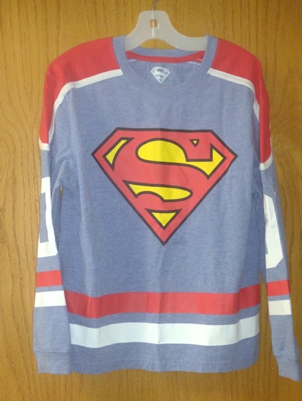 DC Comics Kid's Long-Sleeve Superman Shirt (J1375)